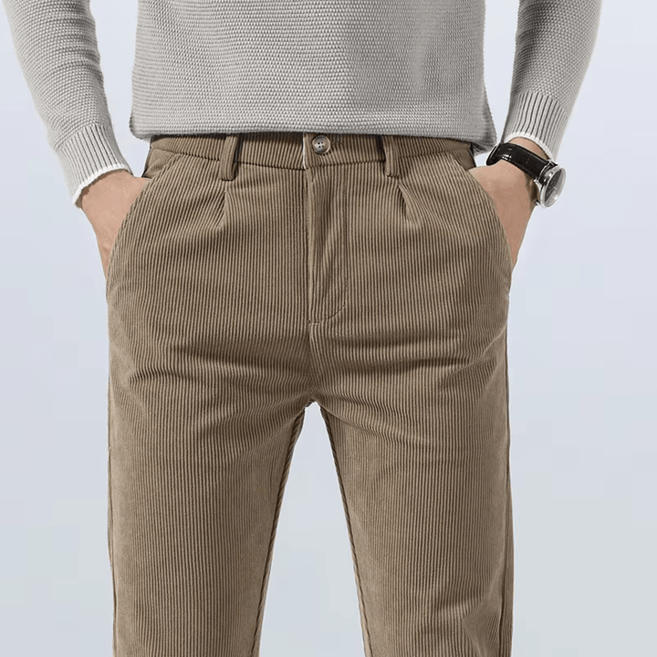 ZACH | CLASSIC CORDUROY PANTS