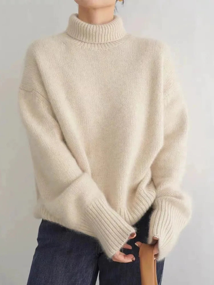 AMELIA | COZY TURTLENECK SWEATER