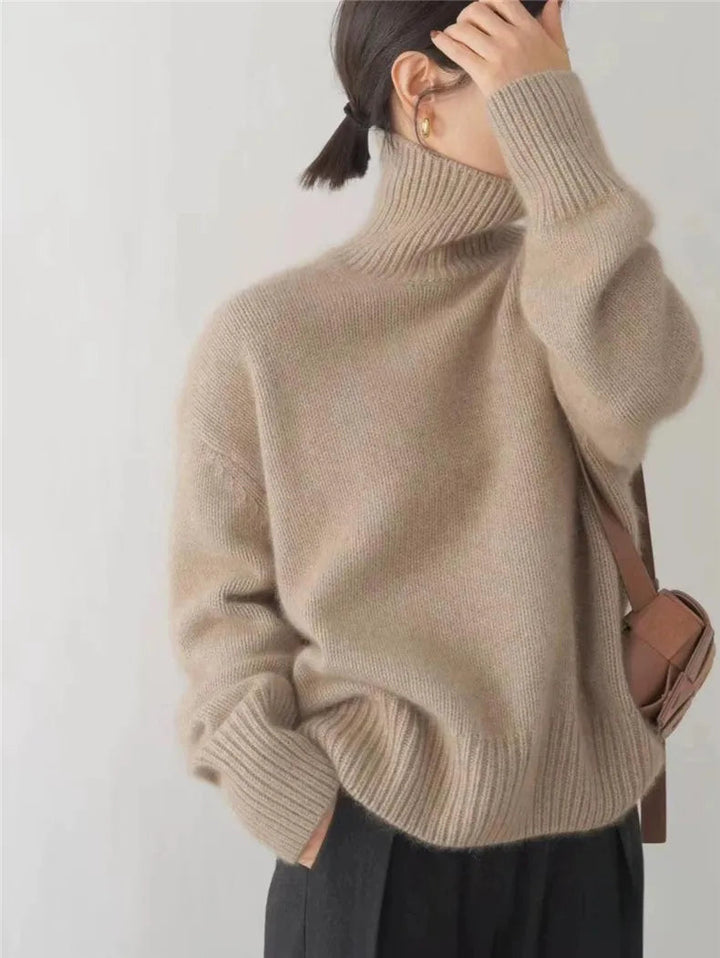 AMELIA | COZY TURTLENECK SWEATER