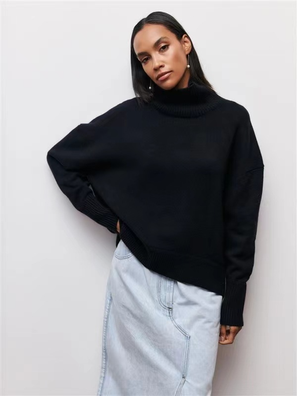 AMARA | STYLISH TURTLENECK SWEATER