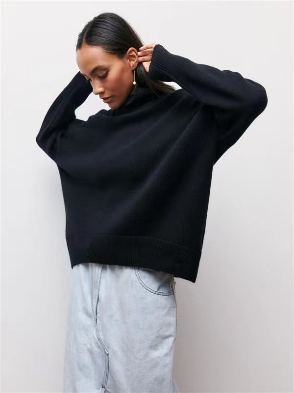 AMARA | STYLISH TURTLENECK SWEATER