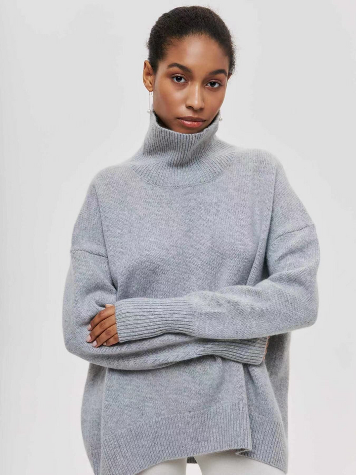 AMARA | STYLISH TURTLENECK SWEATER