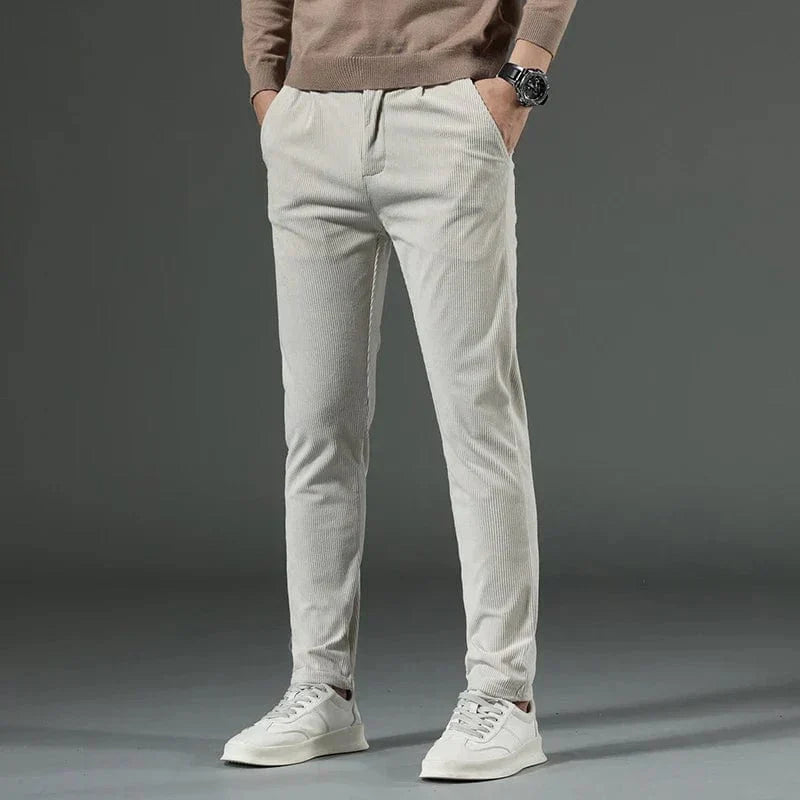 ZACH | CLASSIC CORDUROY PANTS