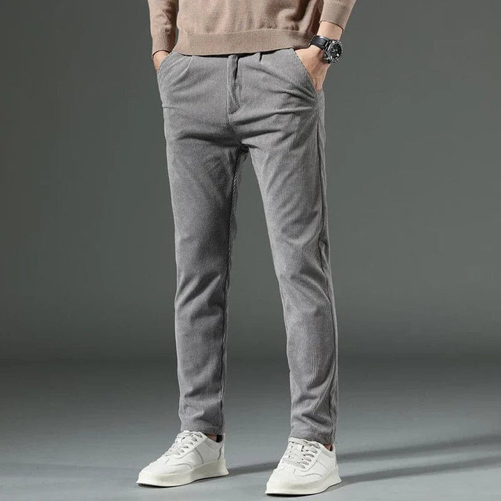 ZACH | CLASSIC CORDUROY PANTS