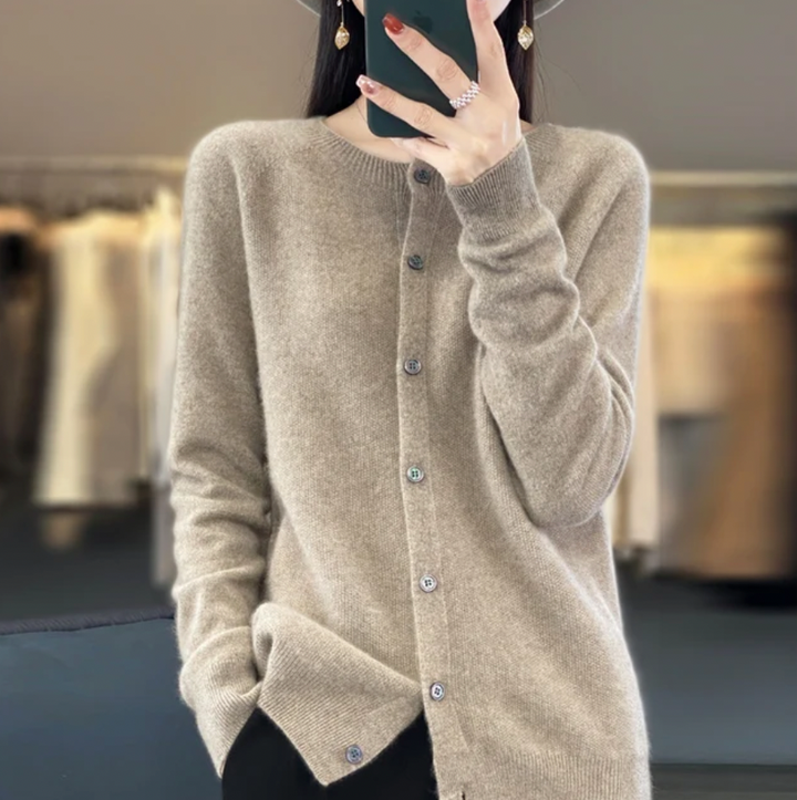 ANNIKA | COZY CARDIGAN