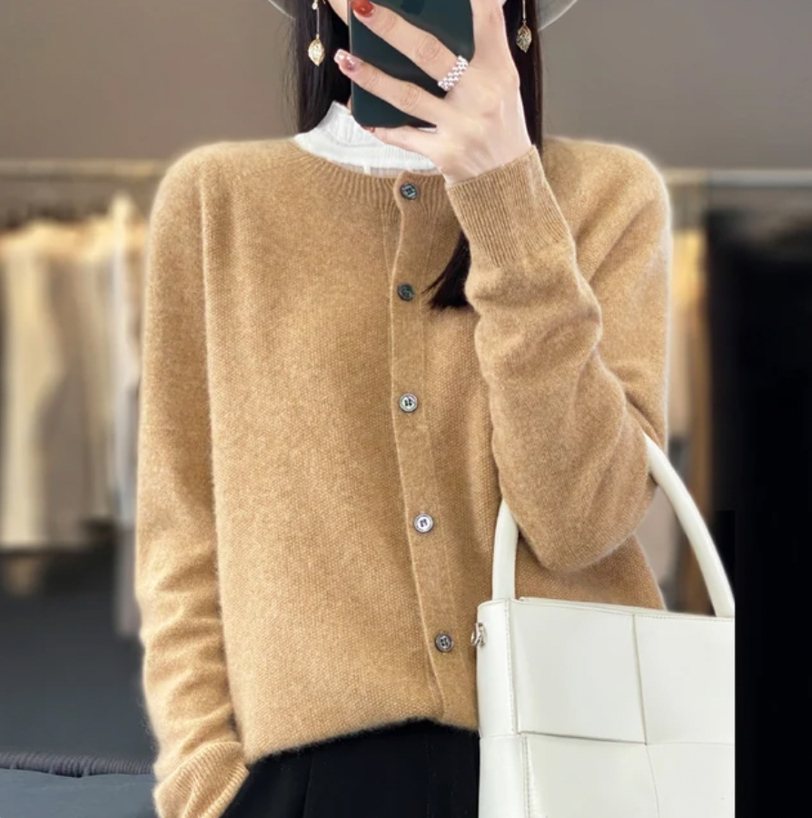 ANNIKA | COZY CARDIGAN