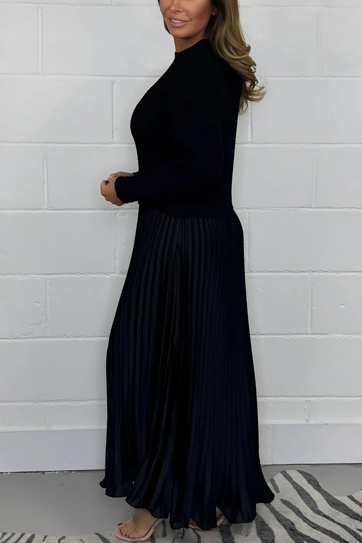 EMILIA | LONG SWEATER WITH PLEATED SKIRT